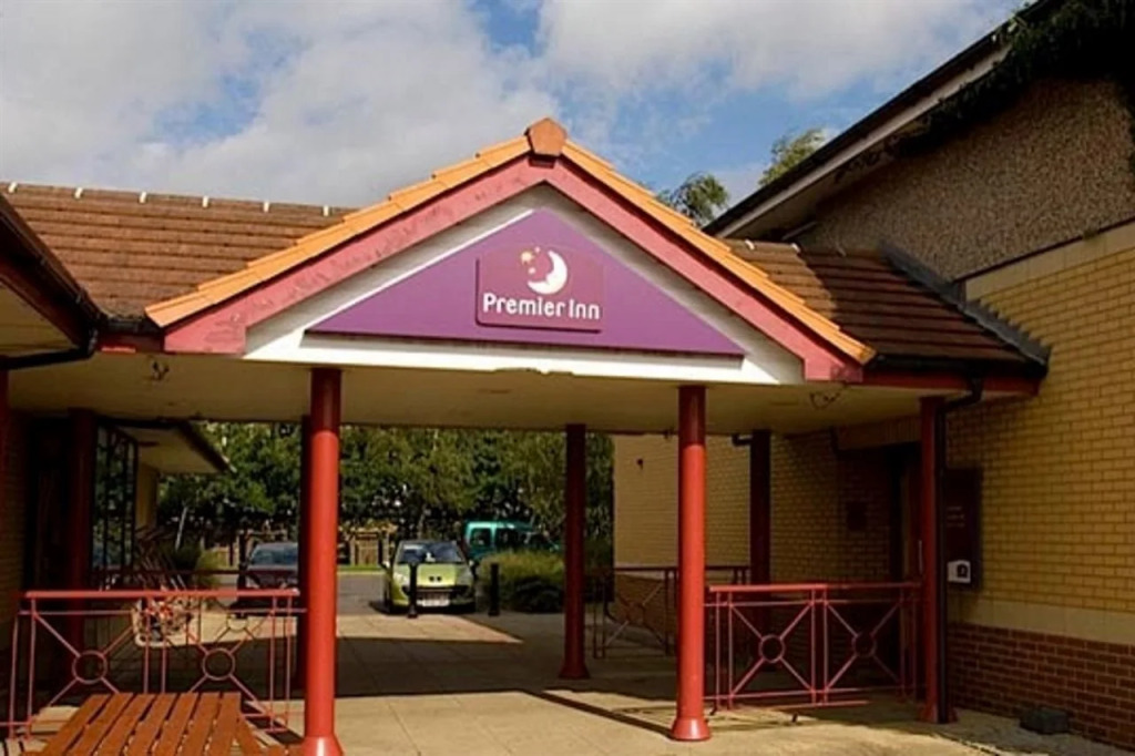 Premier Inn Pontefract South