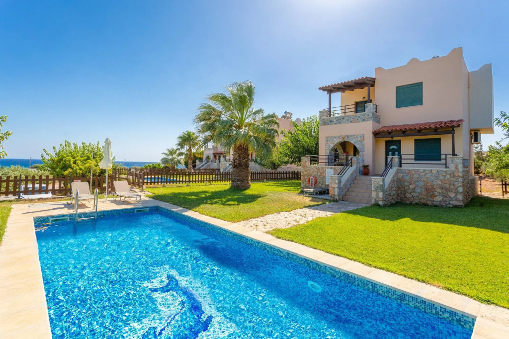 Spiros Beach Villa Large Private Pool Walk to Beach Sea Views A C Wifi Car Not Required - 971
