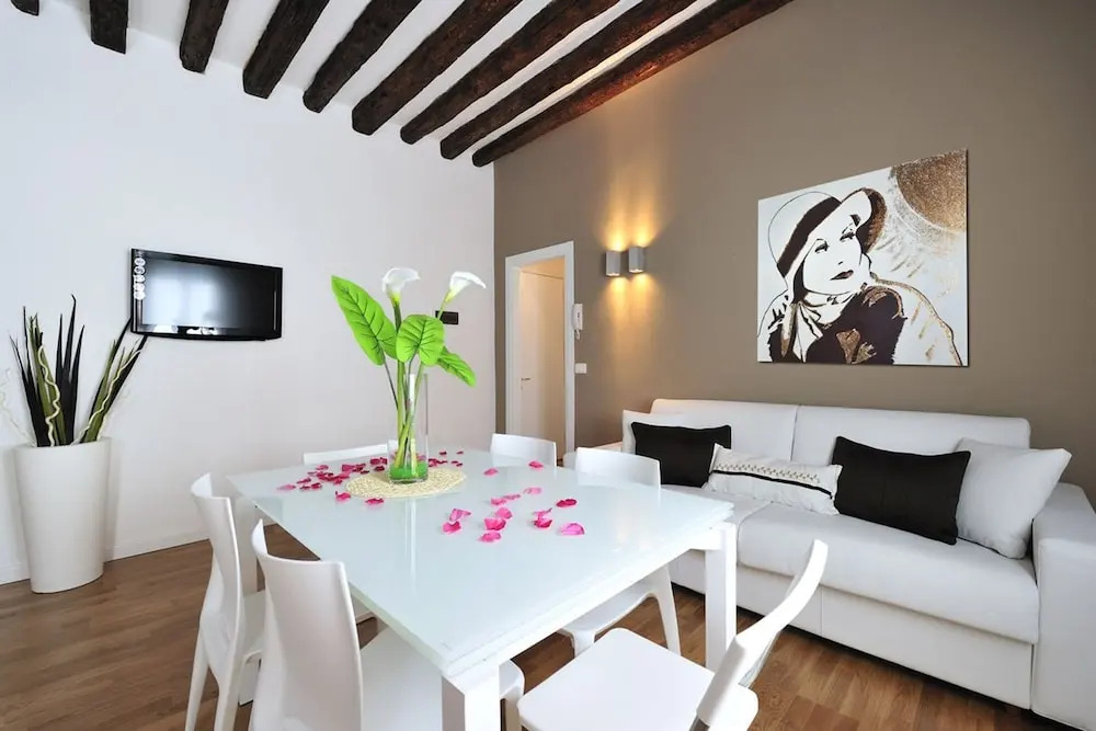 Colleoni Holidays 2 by Wonderful Italy