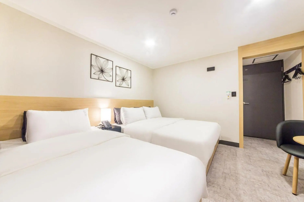 Pyeongtaek Stay Tourist Hotel