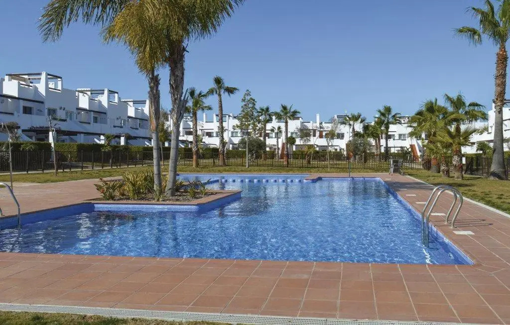 2 bed apartment on Condado De Alhama with roof solarium N5