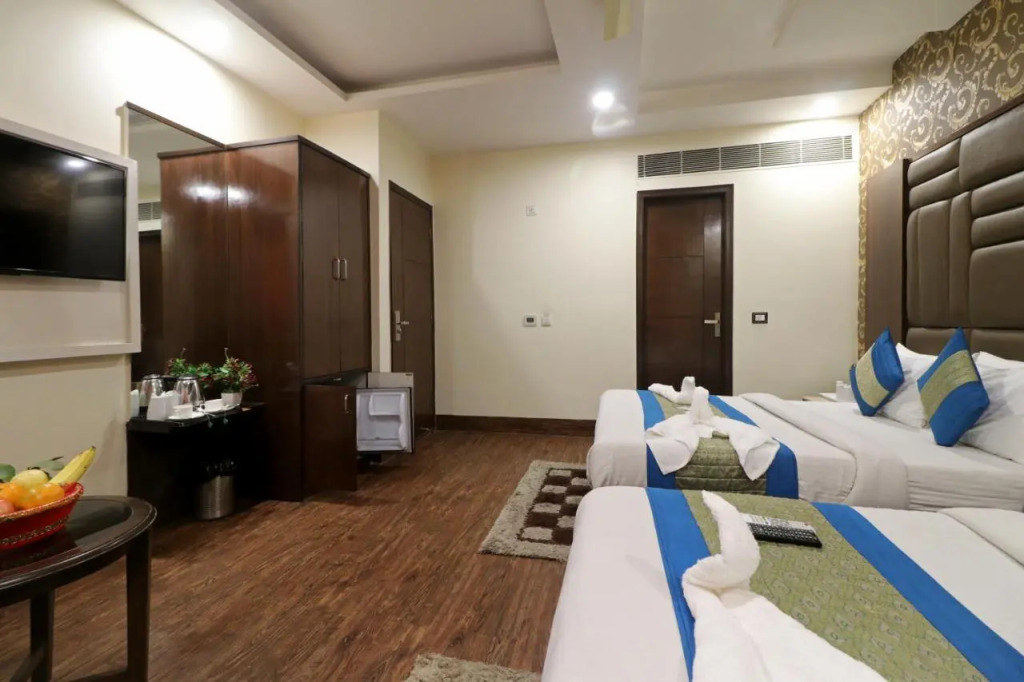 Hotel Mannat international by Mannat