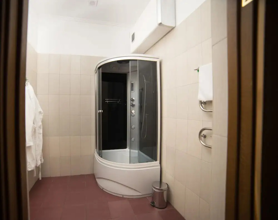 Alex Hotel