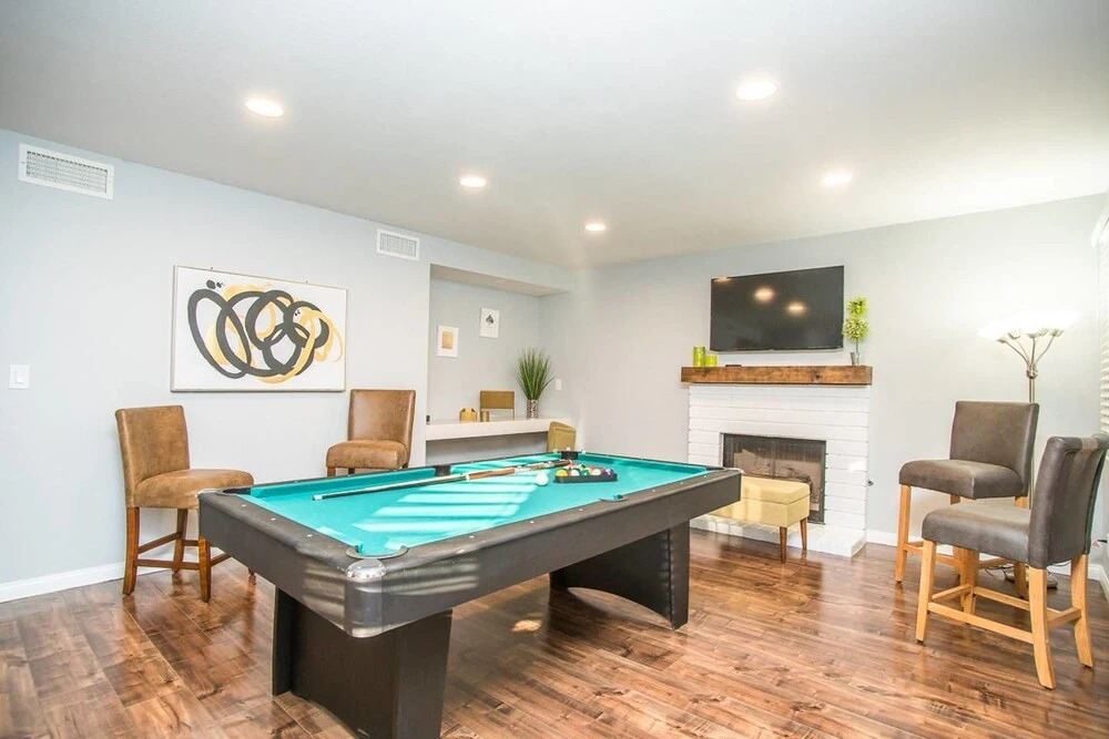Laredo Legato 4 bd 3 ba Sparkling Pool & Spa!