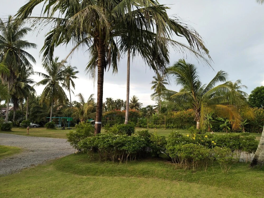 Yoo Sabai Resort