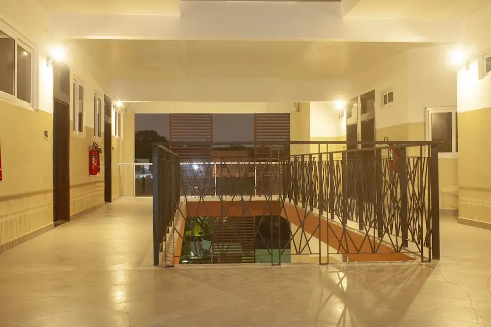 Emerald Suites