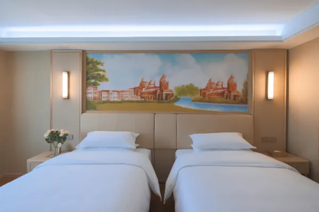 Vienna Hotel (Tongxiang Puyuan)
