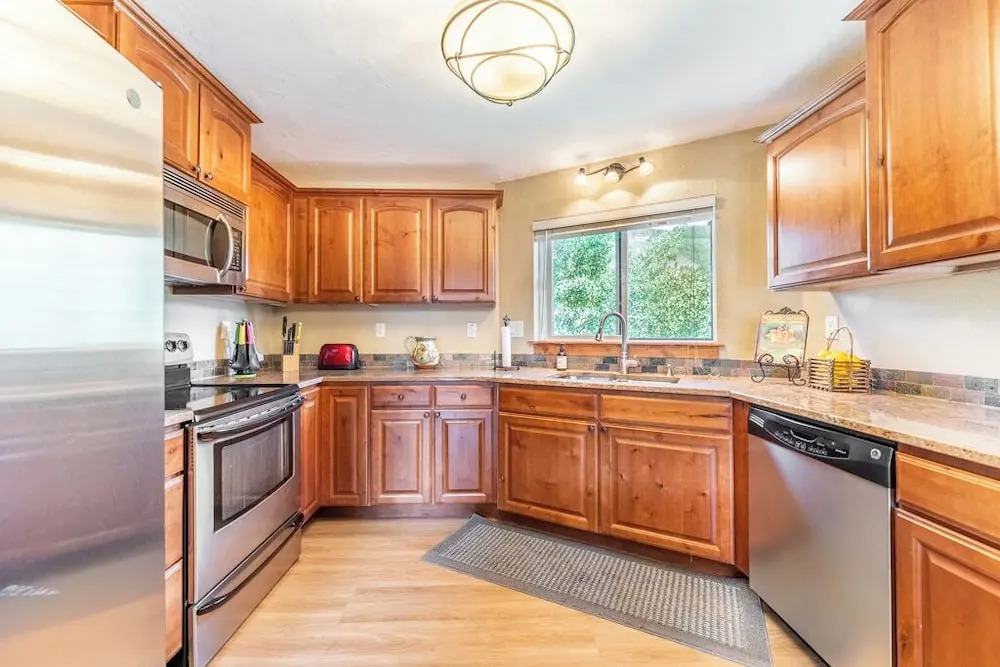 Cinnamon Ridge Building 1, #142