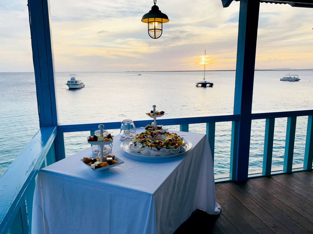 Divi Flamingo Beach Resort