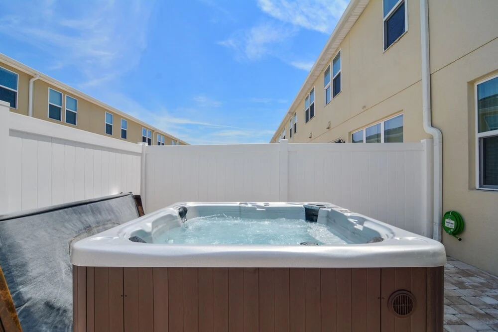 Stunning 4Bd Sleeps9 w Jacuzzi Close to Disney @ Compass Bay 5113
