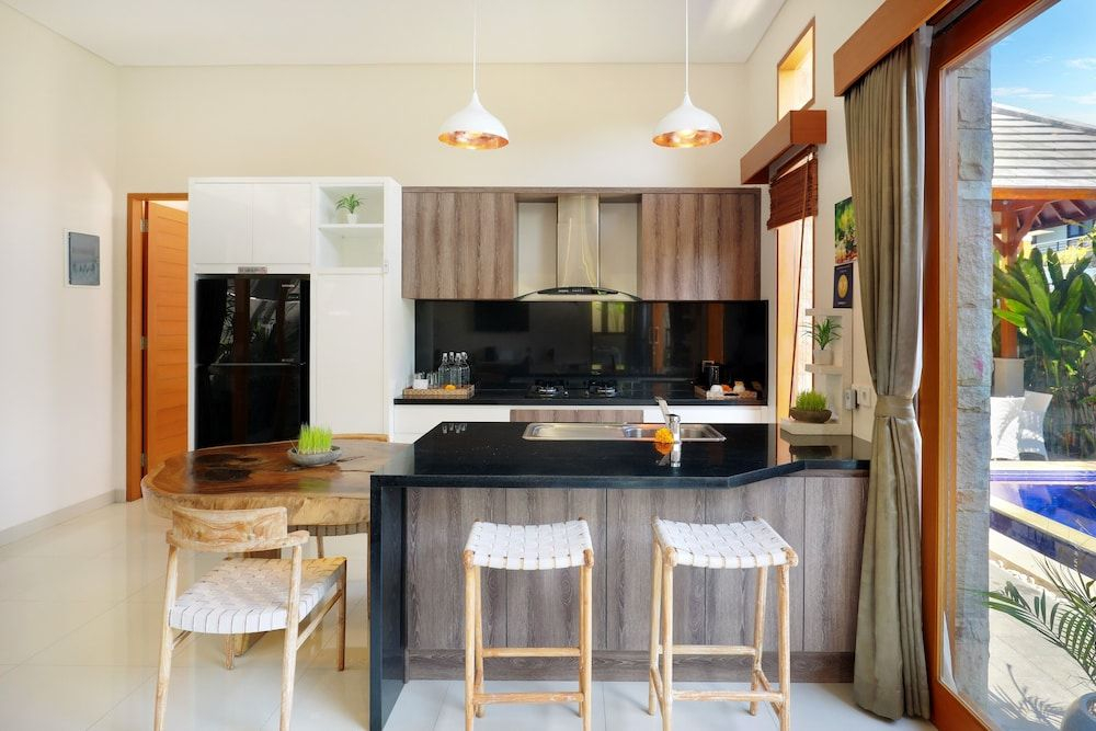 Holl Villa by Wildflower Group