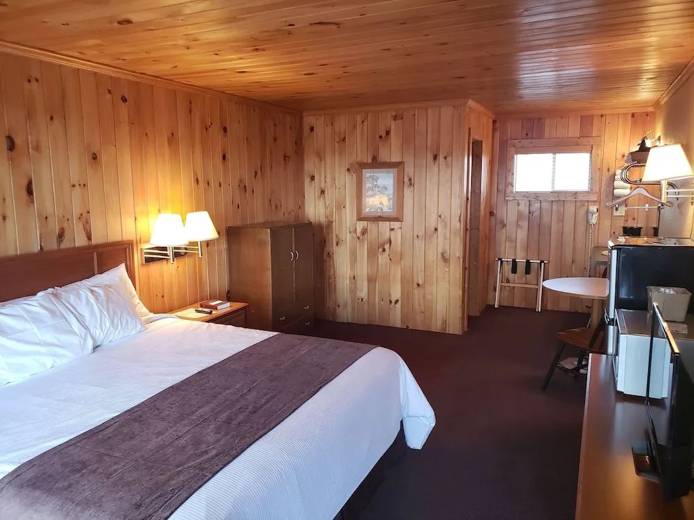 Green River Lodge