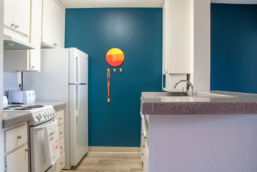 WanderJaunt - Apts in Pacific Beach