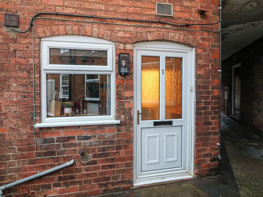 1 Nottingham Road