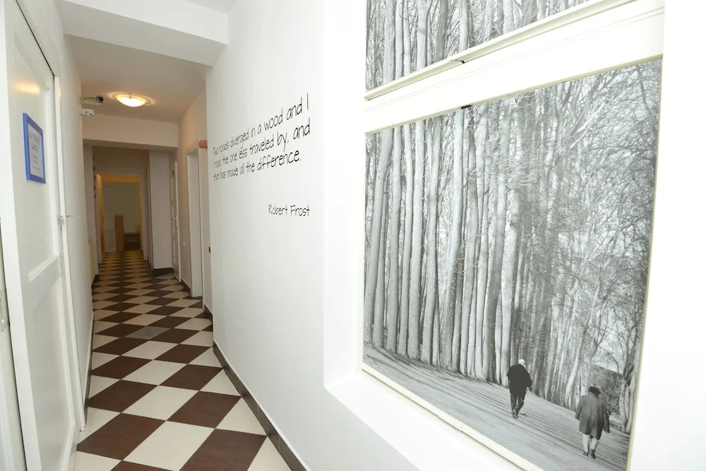 Viva Rooms