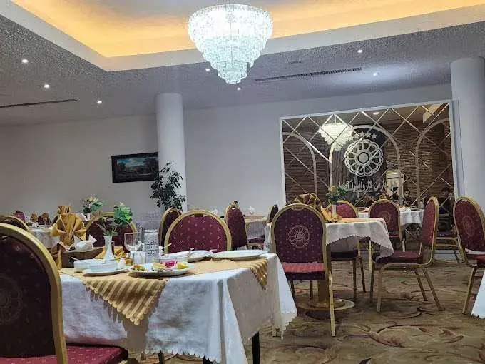 Karvansara Pars Hotel