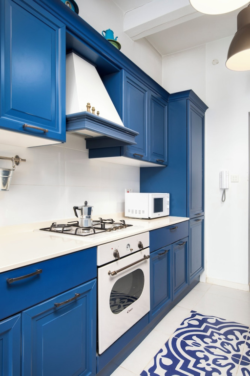 Stylish Classic Townhouse with Terrace