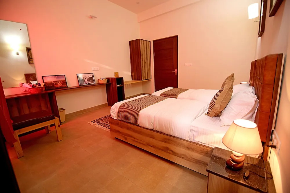 The Hideout Agra Garden Homestay - Near Taj Mahal