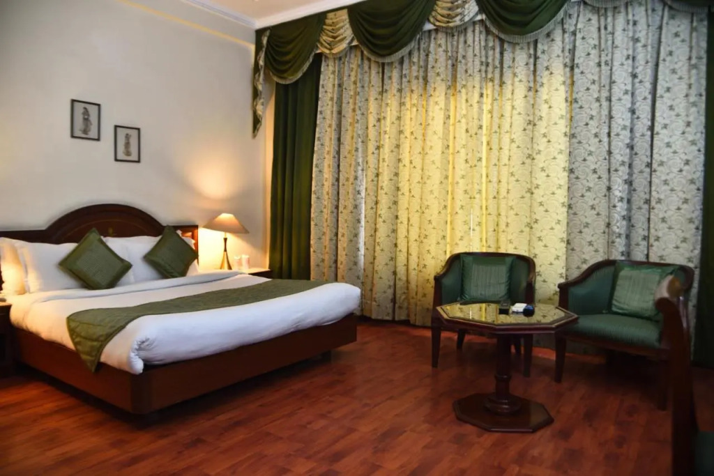 Hotel Sepal