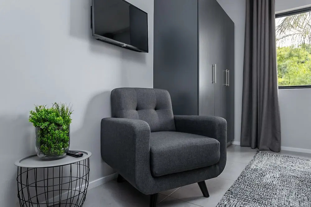 Sandton View E021
