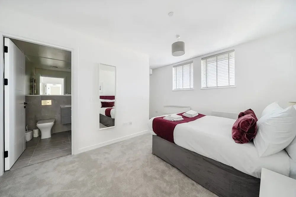Roomspace Serviced Apartments -Caroline Street