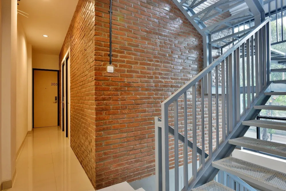 ZEN Rooms Near Mall Buaran