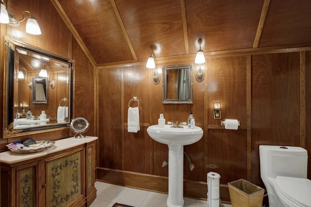 Holekamp Guest Haus