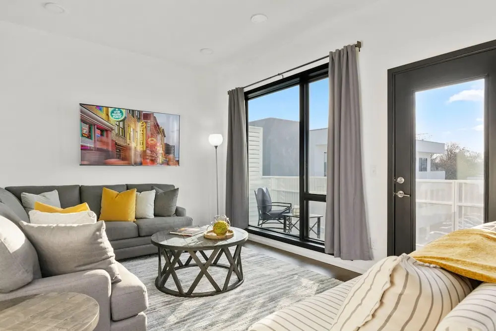 Illume Luxe Gulch View Top-floor Views 1 Bedroom Condo