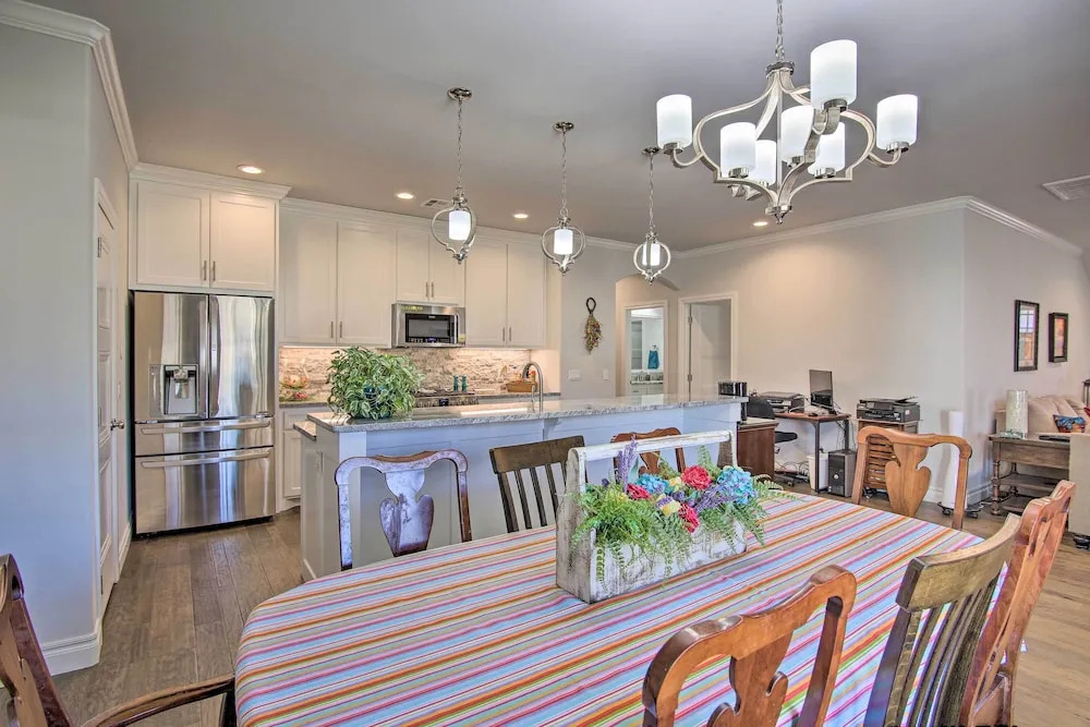Modern OKC Retreat: Half-mile to Plaza District!