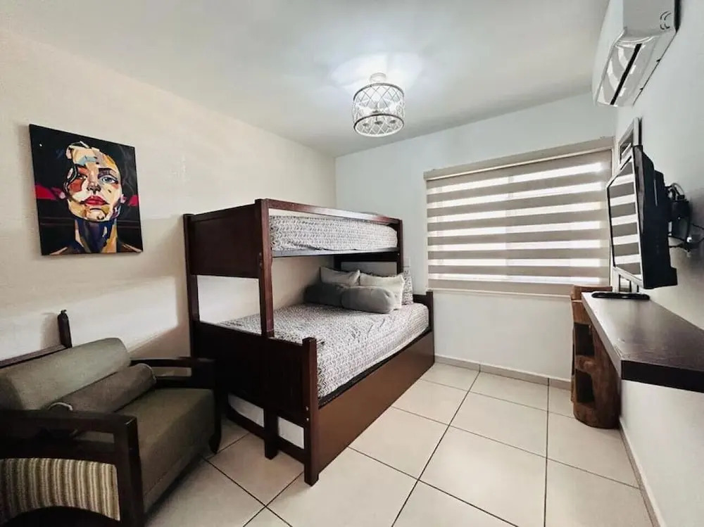 Palmilla Apartments