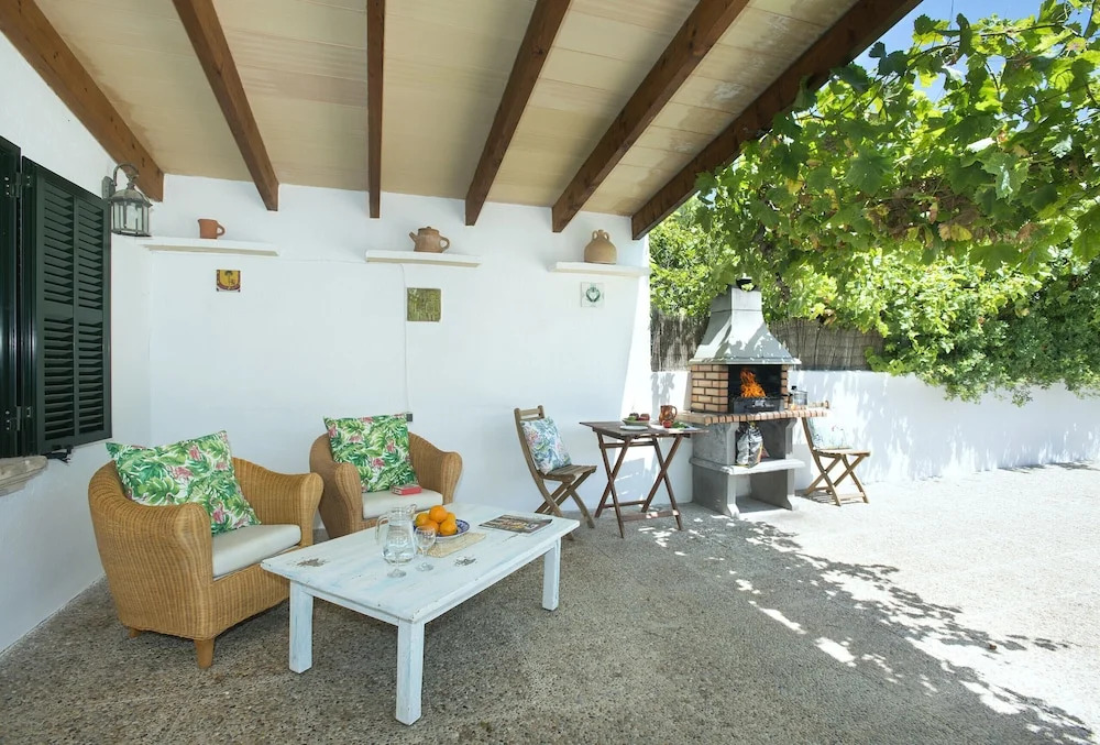Owl Booking Villa Bocoris - 15 Min Walk to the Beach