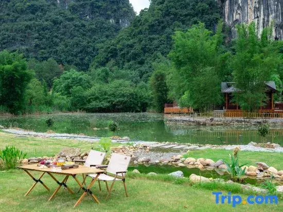 Yangshuo Lotus Pond Night Villa