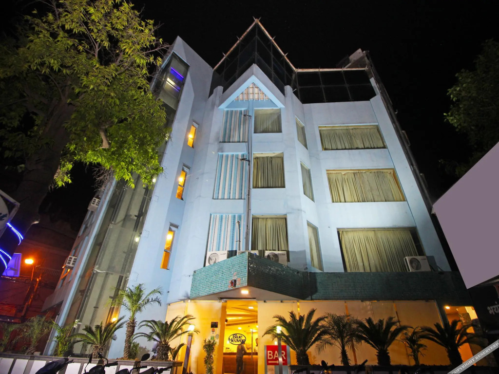 Hotel Blue Heaven