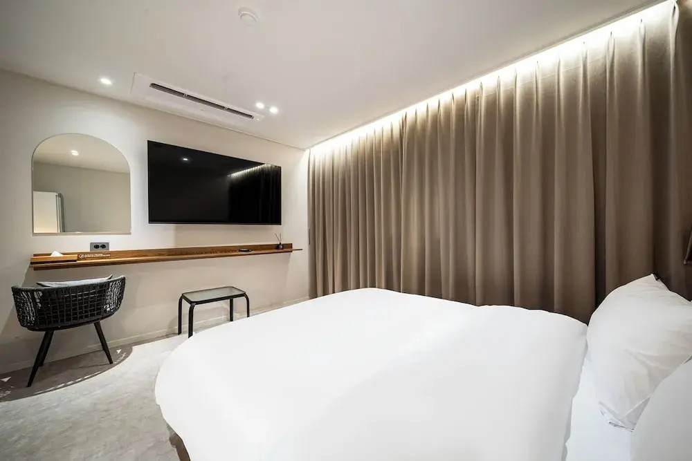 Brown Dot Hotel Hot Spring Yuseong