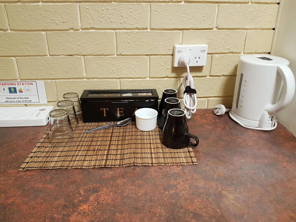 Gold Coast Airport Motel - Only 300 Meters To Airport Terminal