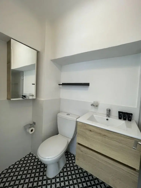 DeBlox living - Alhambra Apartments