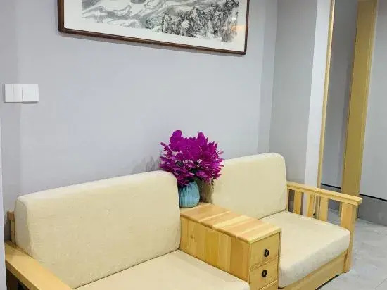 Qijiantang Vacation Apartment (Yangzhou Slender West Lake)