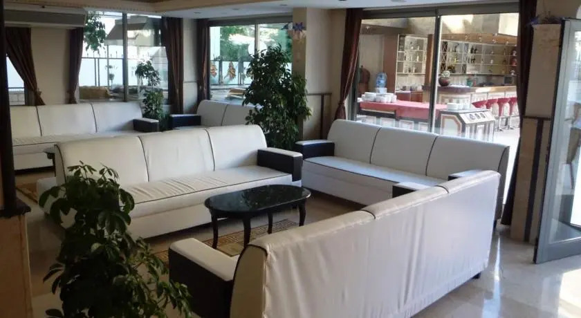 Grand Lukullus Hotel