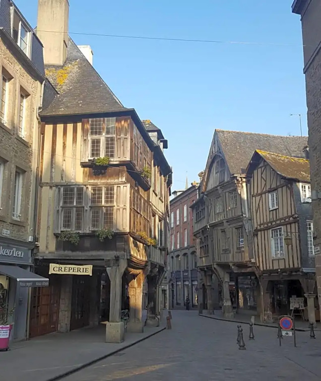 Clos St Ange