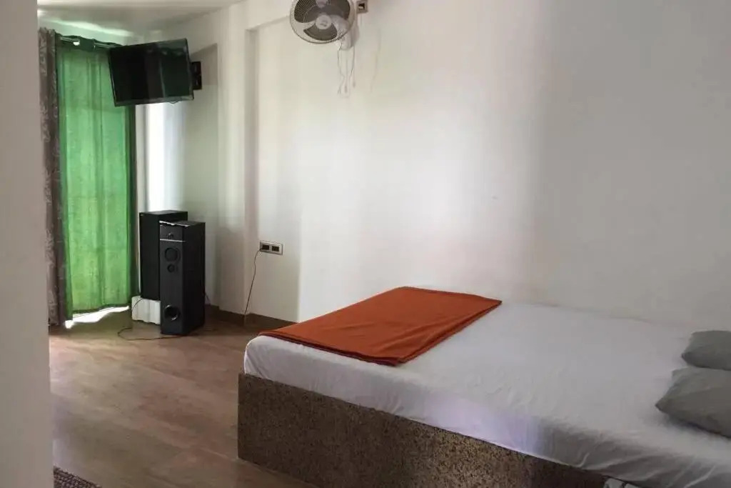 3BHK Mountain View Villa for Groups