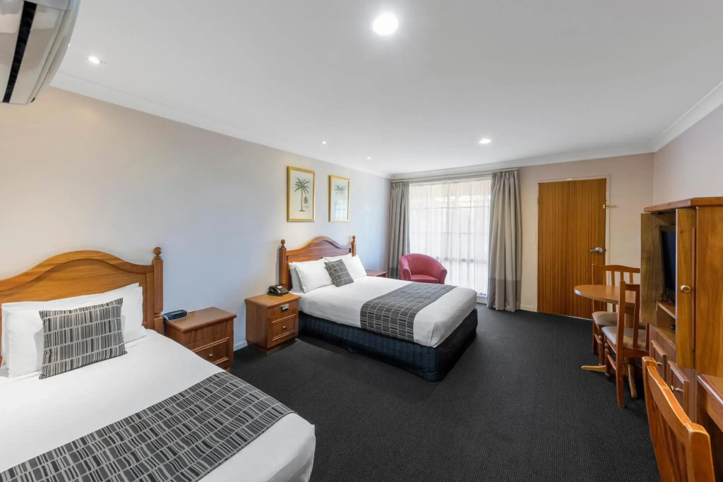 Best Western Ambassador Motor Inn & Apartments