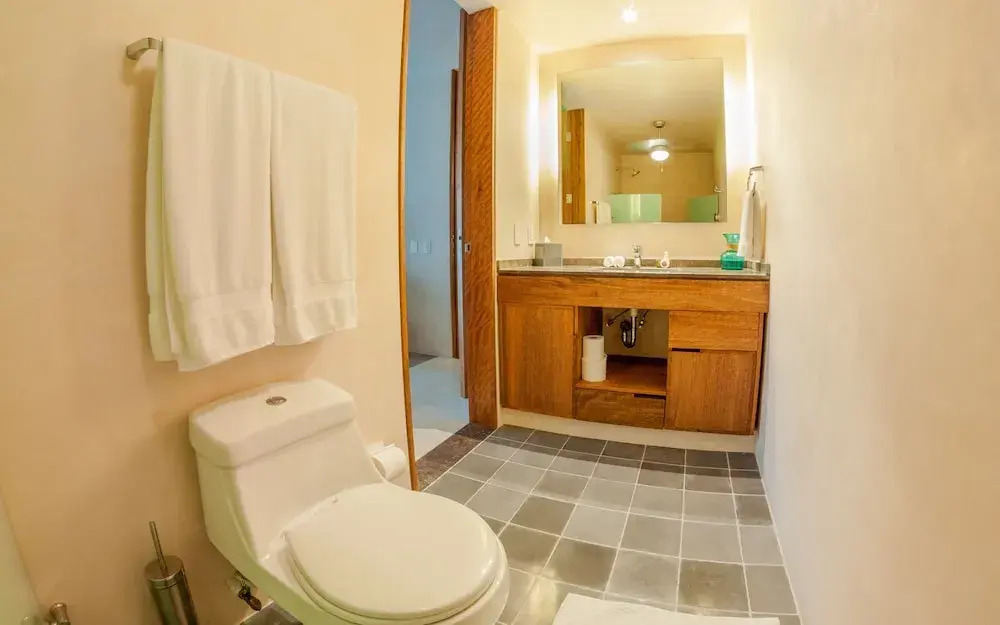 Amazing Ocean View 2BR condo in wonderful location of PDC