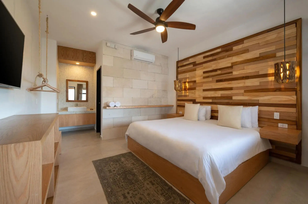 Mayan Monkey Tulum - Social Hostel