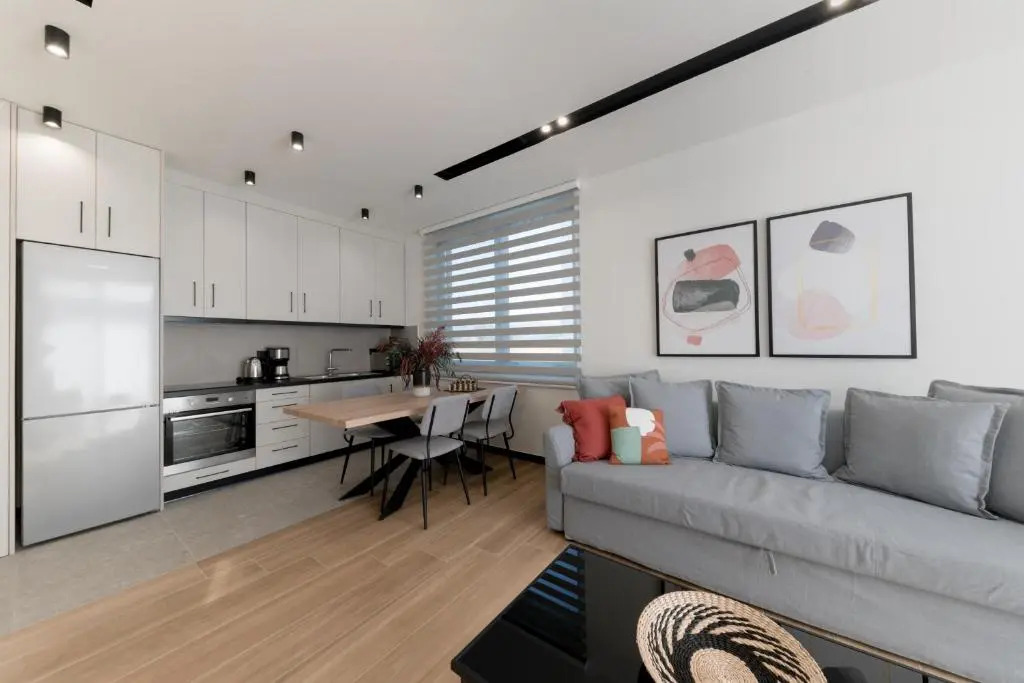 Vida Omirou Residences