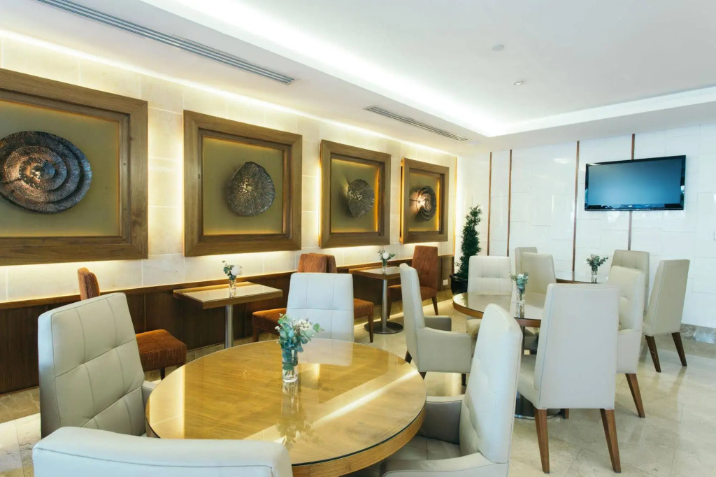 Thomson Residence Hotel