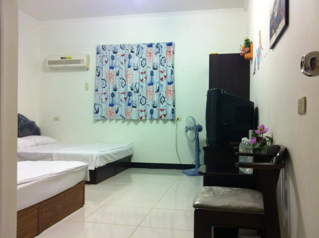 Airport Guest House