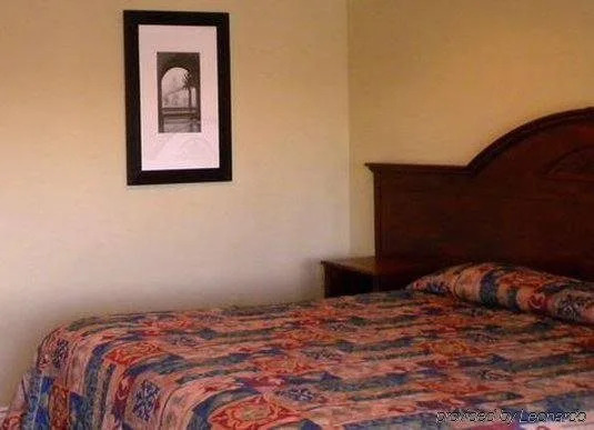 Budget Inn