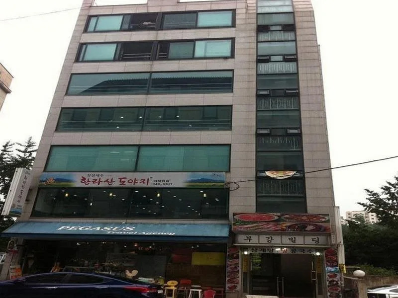 Jin's Paradise Hostel