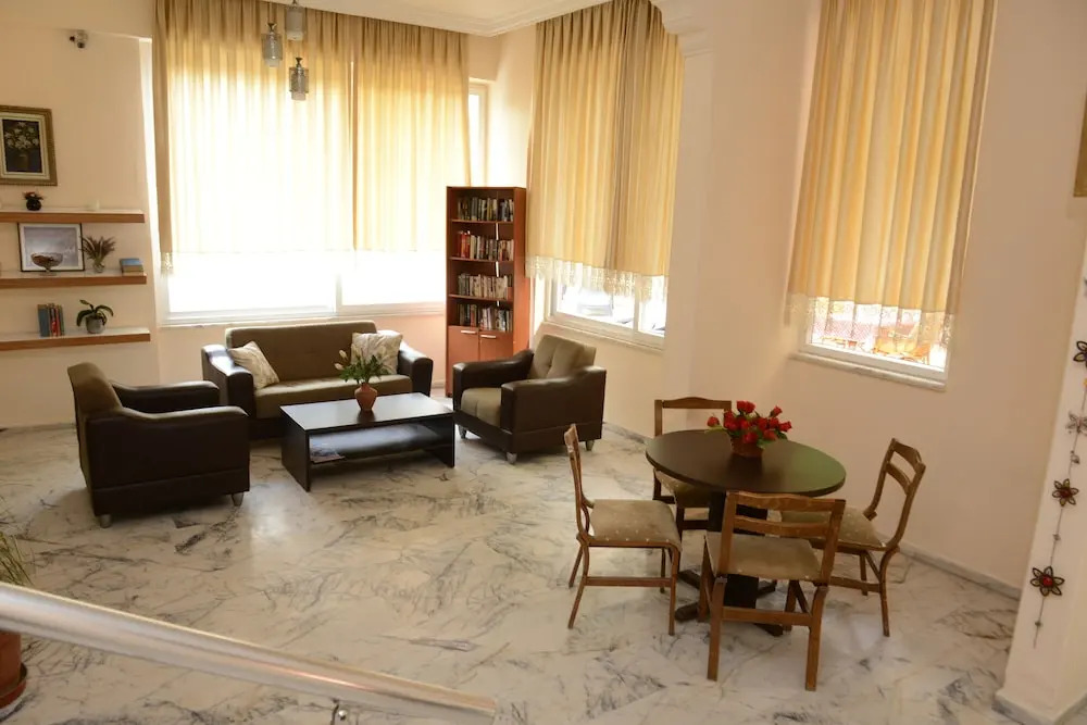 Livane Suit Otel