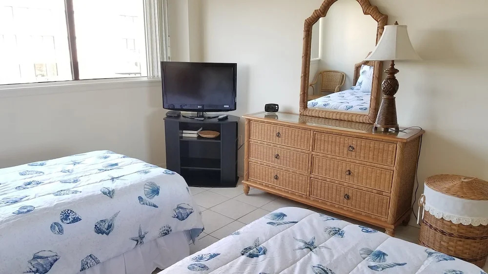 Our House at the Beach W-204 2 Bedrooms 2 Bathrooms Condo
